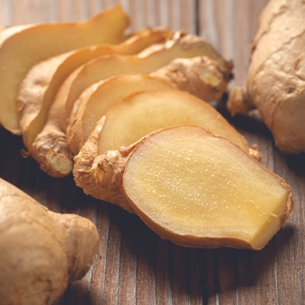 Imbieras supjaustytas skiltelėmis